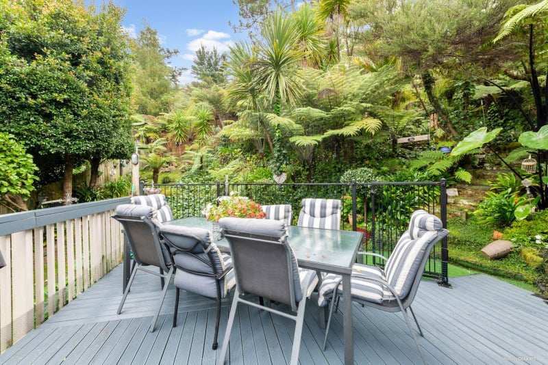 51 Helvetia Drive, Browns Bay, Auckland - Carousel 1