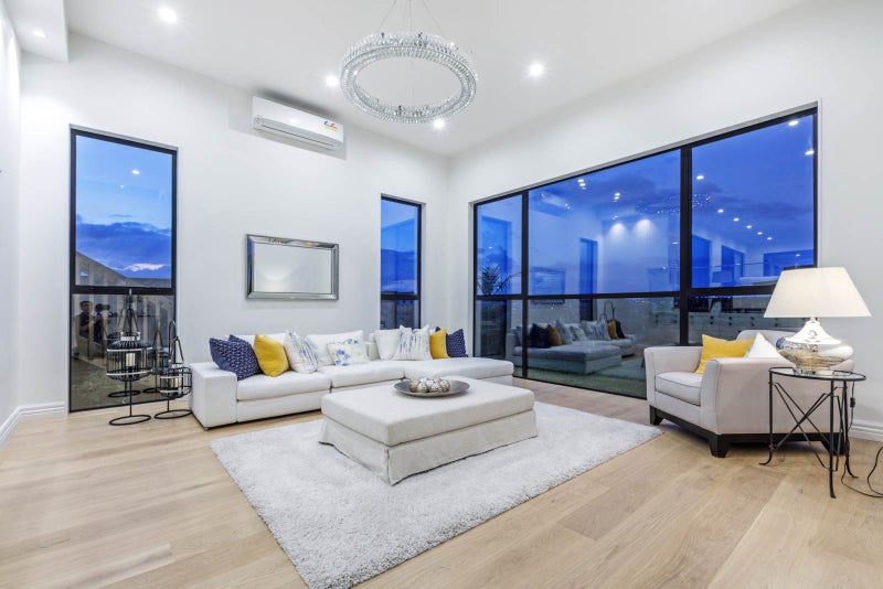 42 Fernhill Way, Oteha, Auckland - Carousel 2