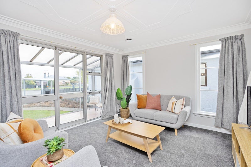 765 Queens Drive, Waikiwi, Invercargill - Carousel 1