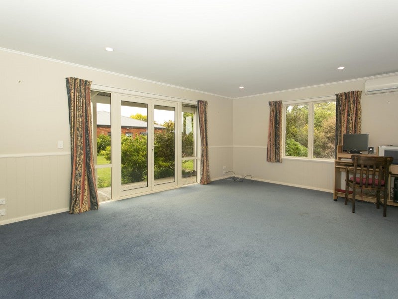 53 Morris Road, Newland, Ashburton - Carousel 21