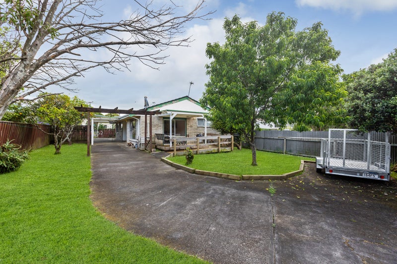 28A Huia Road, Papatoetoe, Auckland - Carousel 21