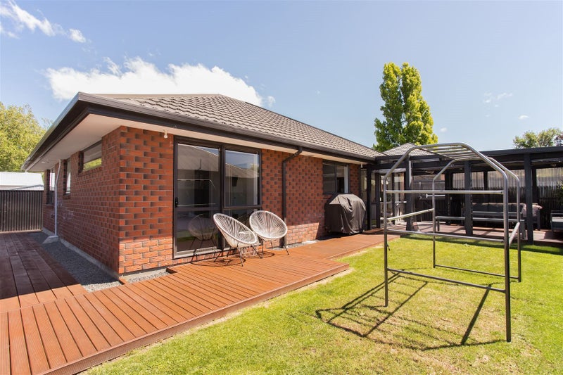 9 Laurel Lane, Linwood, Christchurch - Carousel 1