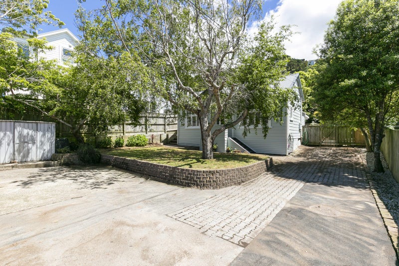 138 Hanson Street, Newtown, Wellington - Carousel 2