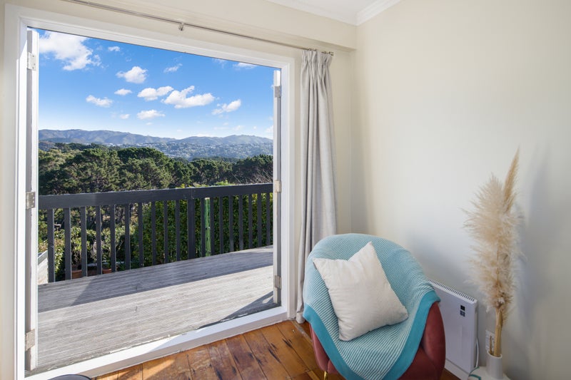 1 Manchester Terrace, Melrose, Wellington - Carousel 2