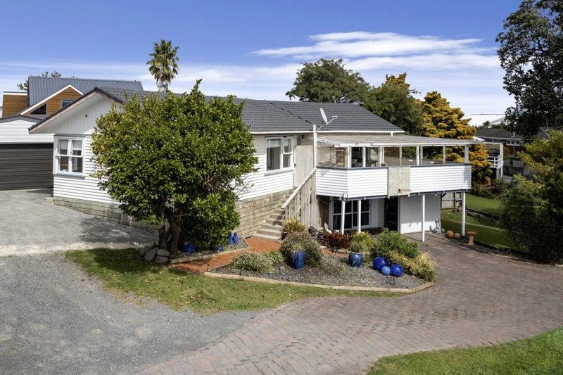 18 Gibraltar Street, Howick, Auckland - Carousel 2