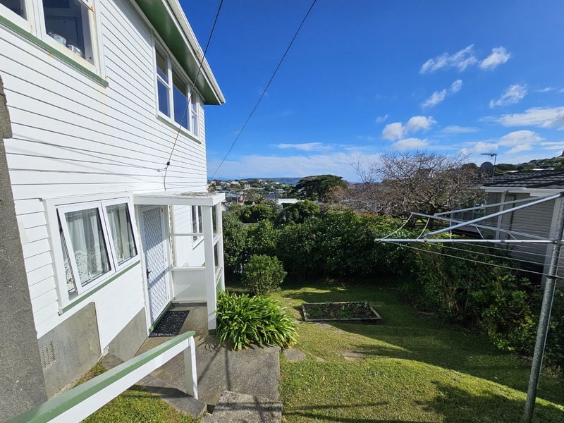 15 Thornley Street, Titahi Bay, Porirua - Carousel 2
