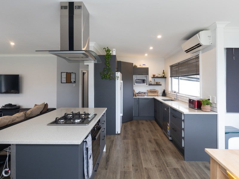 444 Ruahine Street, Terrace End, Palmerston North - Carousel 2