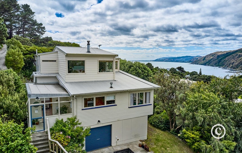 24 Raroa Place, Pukerua Bay, Porirua - Carousel 1