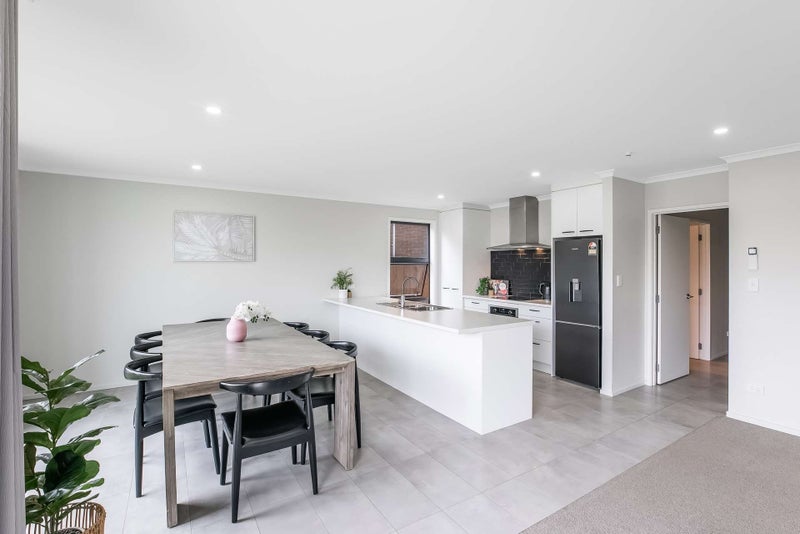 5 Roslyn Farm Street, Ramarama, Drury - Carousel 1