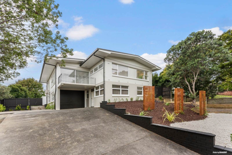 18 David Avenue, Hillpark, Auckland - Carousel 1