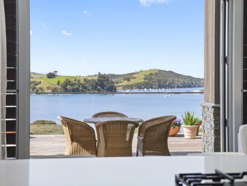 161 Green Road, Warkworth - Carousel 2