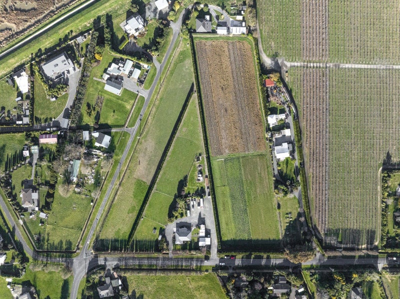 540 Lawn Road, Hastings - Carousel 28