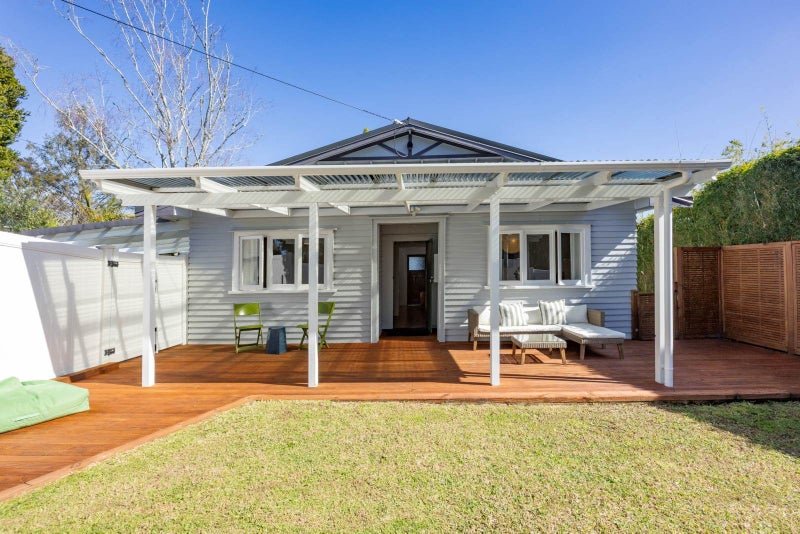 1/49 Konini Road, Titirangi, Auckland - Carousel 1