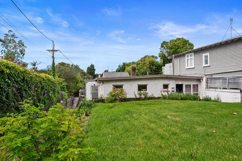 18A Lake Road, Devonport, Auckland - Carousel 1