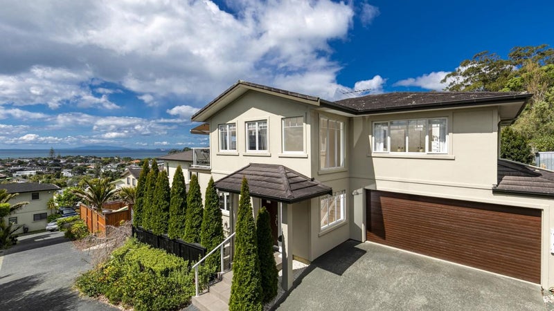 235B East Coast Road, Mairangi Bay, Auckland - Carousel 1