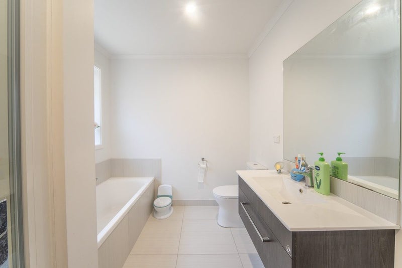 25 Miharo Crescent, Flagstaff, Hamilton - Carousel 17