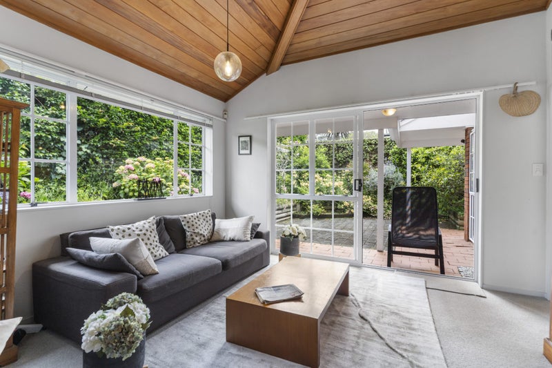 2/20 Dromorne Road, Remuera, Auckland - Carousel 2