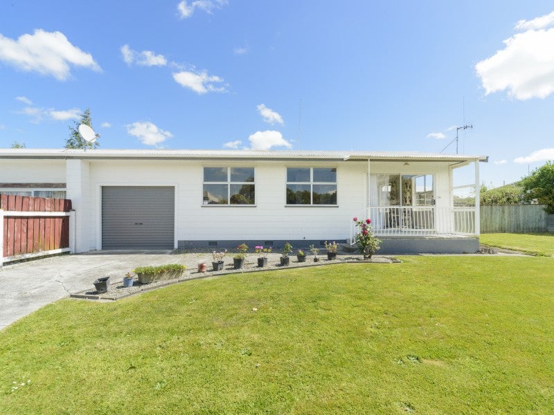 1A Gemini Avenue, Milson, Palmerston North - Carousel 1