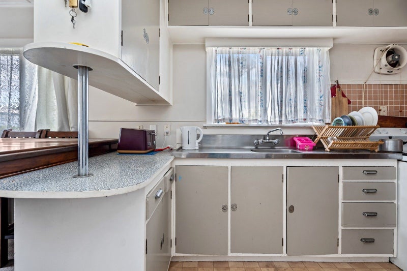 3 Denby Crescent, Tikipunga, Whangarei - Carousel 2