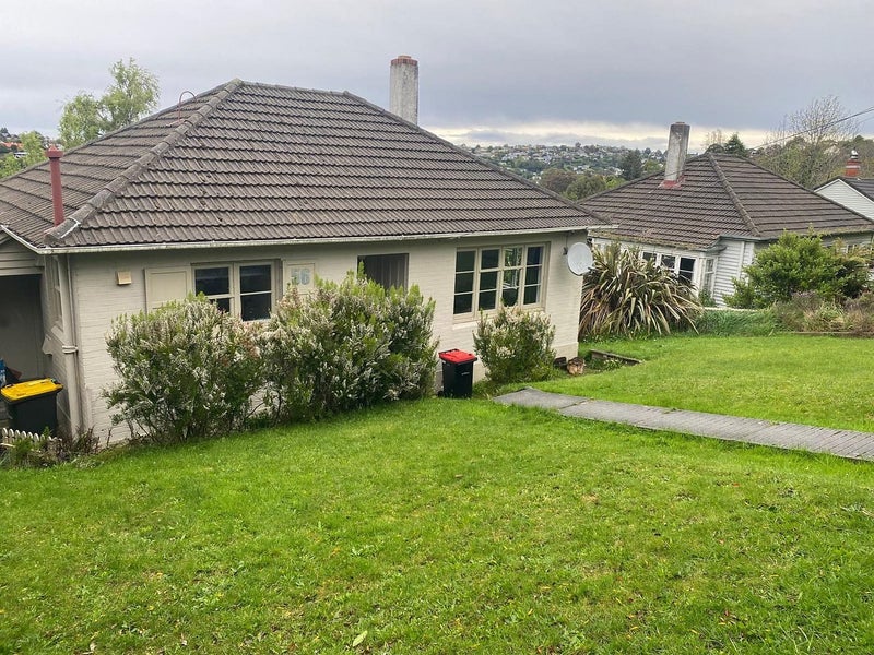 56 Prospect Bank, Wakari, Dunedin - Carousel 1