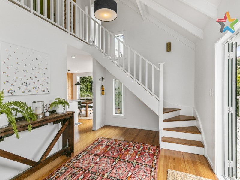 21A Walnut Way, Maungaraki, Lower Hutt - Carousel 2