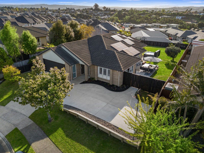 44 Kakapo Place, Pyes Pa, Tauranga - Carousel 1
