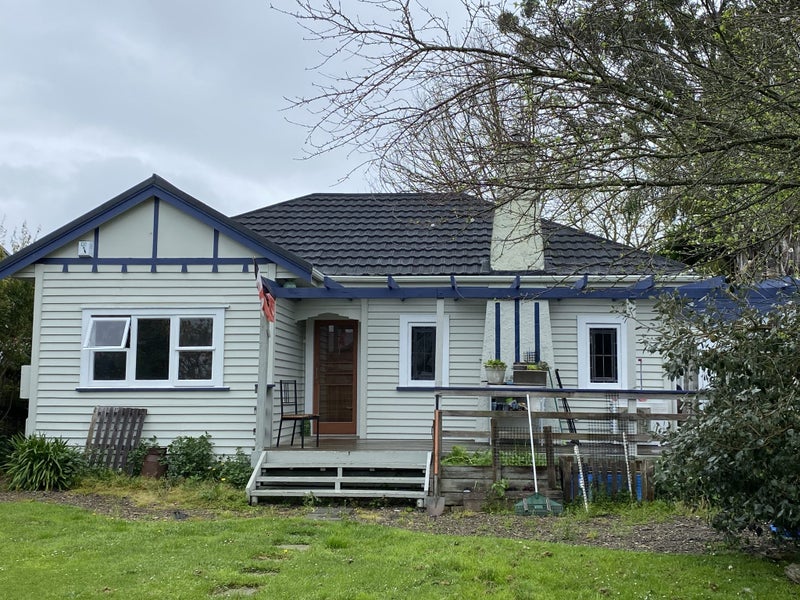 81 Rimu Street, Maeroa, Hamilton - Carousel 1