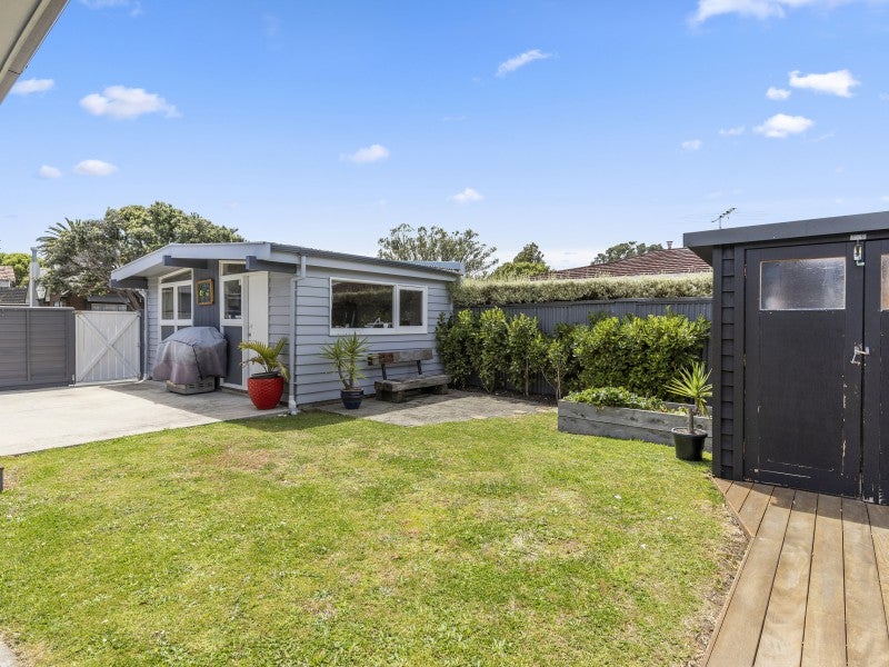 6/6 Cornwall Street, Hutt Central, Lower Hutt - Carousel 20