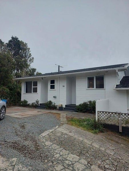 5A Christchurch Crescent, Kelson, Lower Hutt - Carousel 1