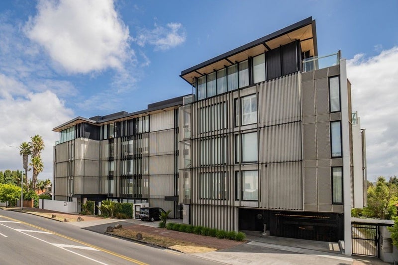7/236 Kepa Road, Mission Bay, Auckland - Carousel 17