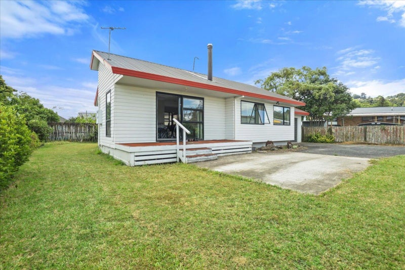 2B Hospital Road, Te Kūiti - Carousel 1