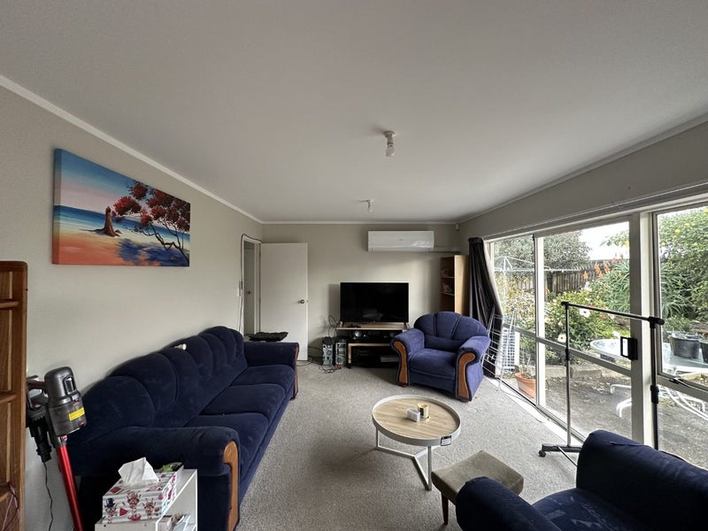 7 Amethyst Place, Wiri, Auckland - Carousel 2