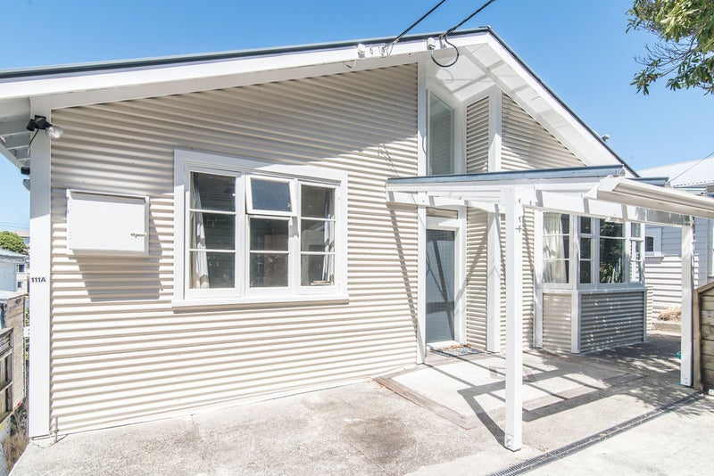 111 Hataitai Road, Hataitai, Wellington - Carousel 1