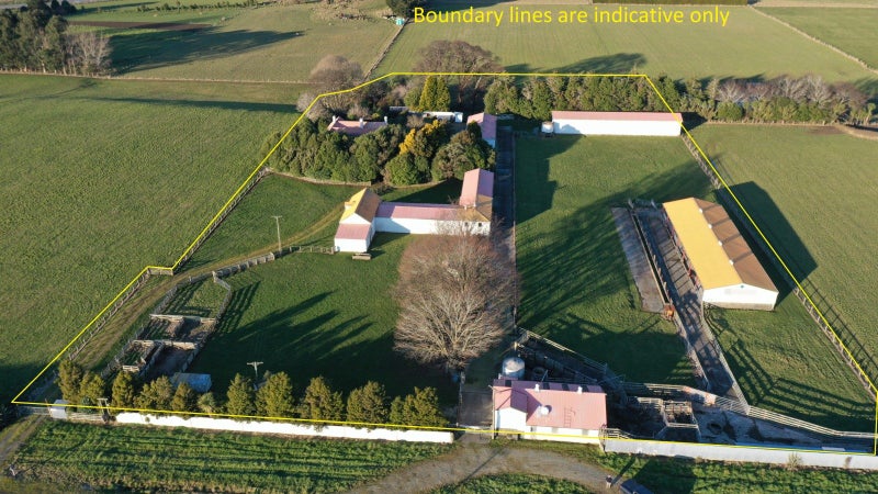 57 Edendale Road, Somerville, Manukau - Carousel 2