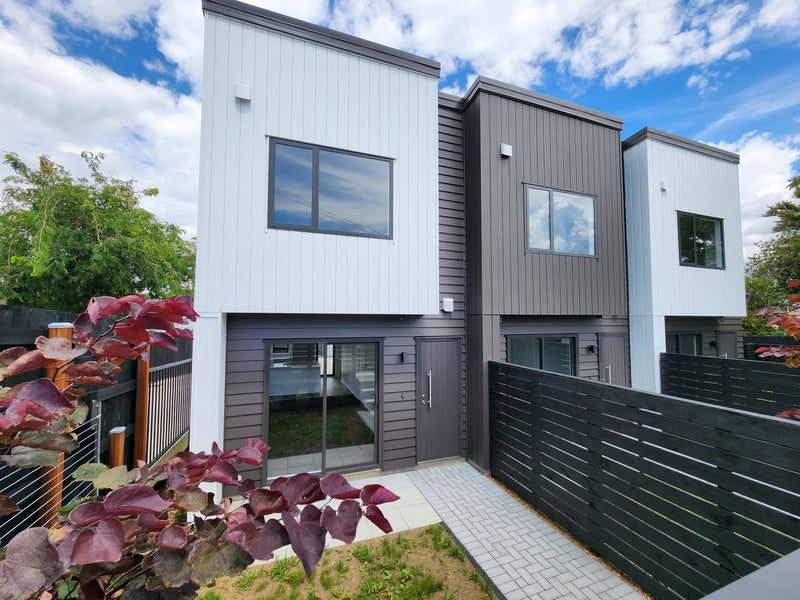 1/47 Awaroa Road, Sunnyvale, Auckland - Carousel 2