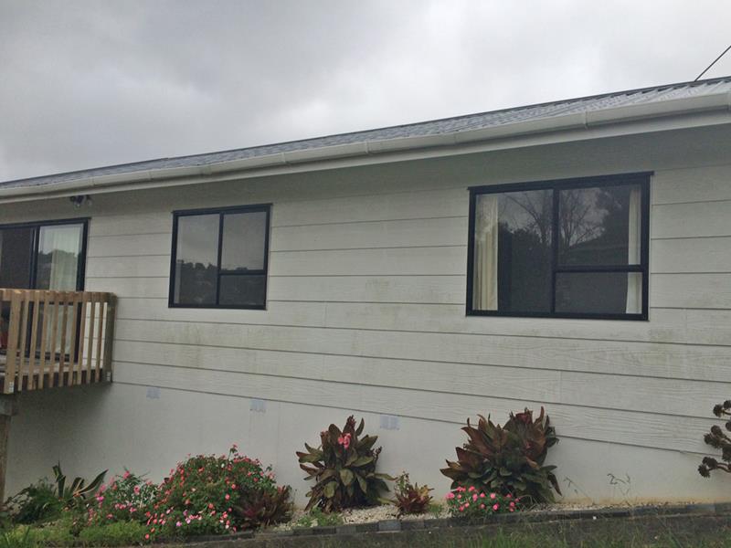 1/69 Trias Road, Totara Vale, Auckland - Carousel 1