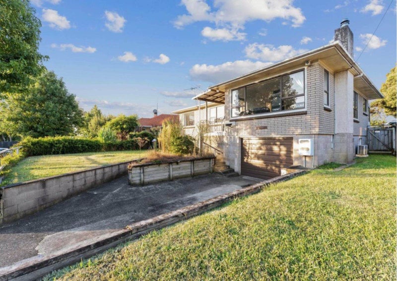 43 Clayton Avenue, Otara, Auckland - Carousel 22