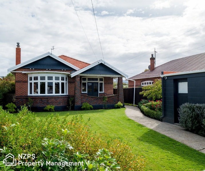 372 Bay View Road, Saint Clair, Dunedin - Carousel 1