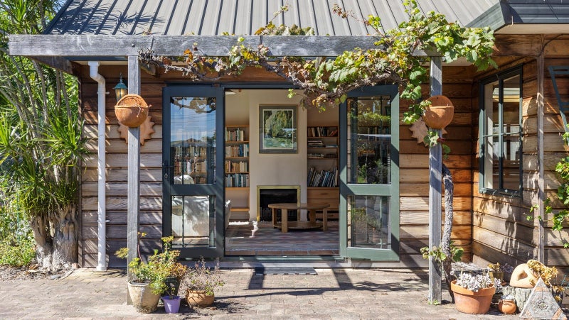 40A St Michaels Avenue, Point Chevalier, Auckland - Carousel 1