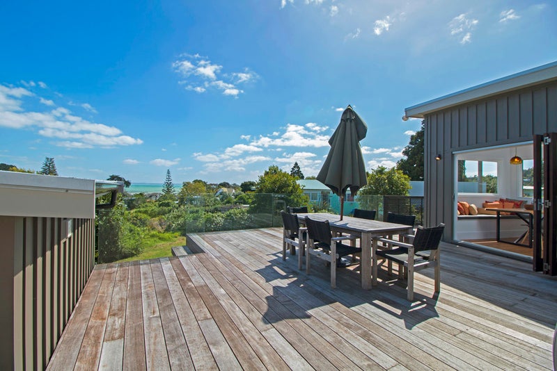 12 Alison Road, Surfdale, Waiheke Island - Carousel 1