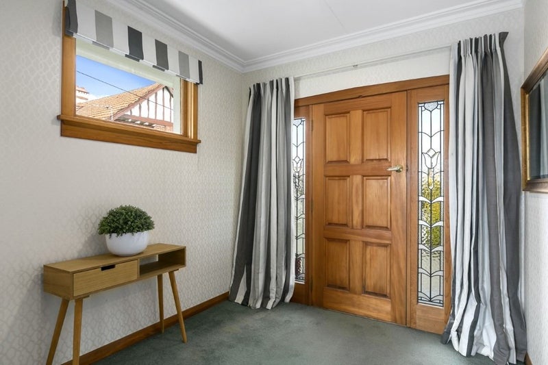 16 Fifield Street, Roslyn, Dunedin - Carousel 2