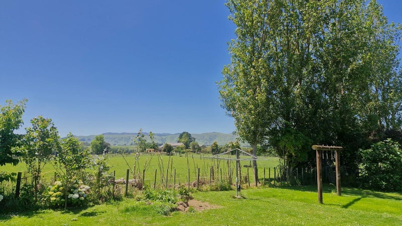 30 Kukutauaki Road, Koputaroa, Levin - Carousel 20