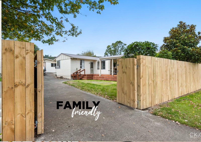 4 Speargrass Grove, Timberlea, Upper Hutt - Carousel 1