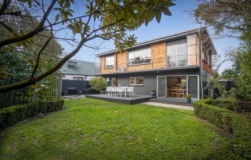 1/27 Innes Road, St Albans, Christchurch - Carousel 2