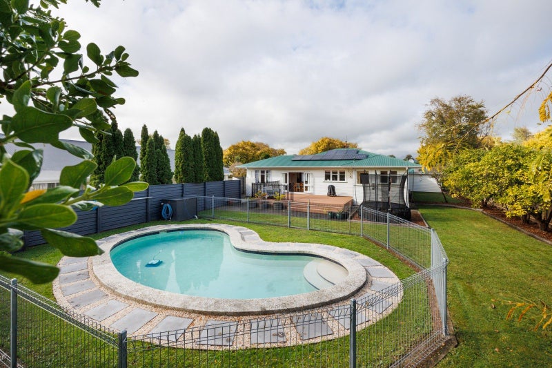 31 Keeling Street, West End, Palmerston North - Carousel 1
