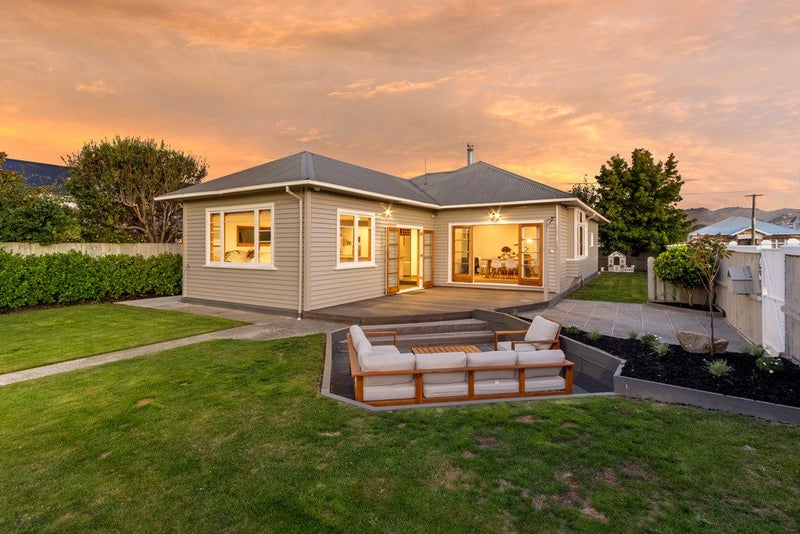2 Spring Grove Street, Spreydon, Christchurch - Carousel 1