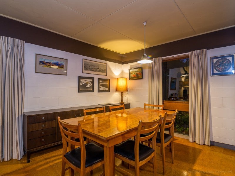 29 Chatsworth Road, Silverstream, Upper Hutt - Carousel 2