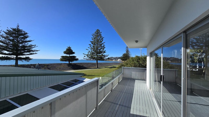 9A Charles Street, Westshore, Napier - Carousel 1