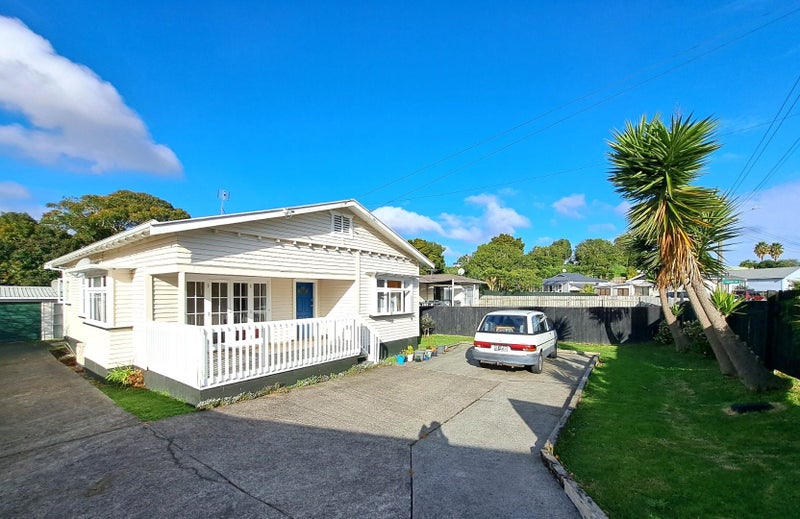 36 Nikau Road, Otahuhu, Auckland - Carousel 1