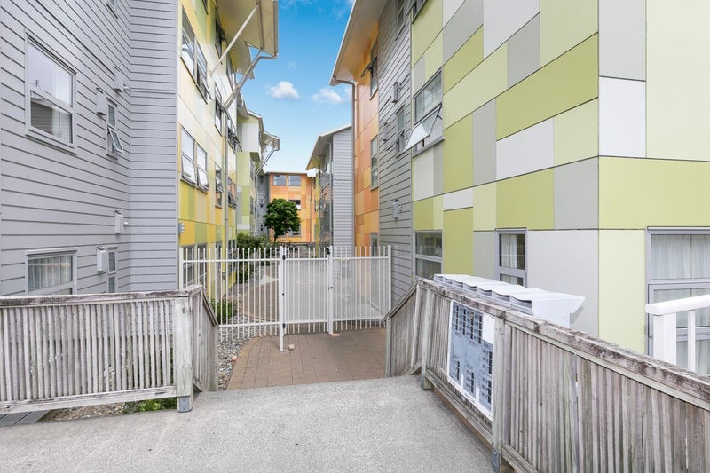 28/19 Drummond Street, Mount Cook, Wellington - Carousel 12